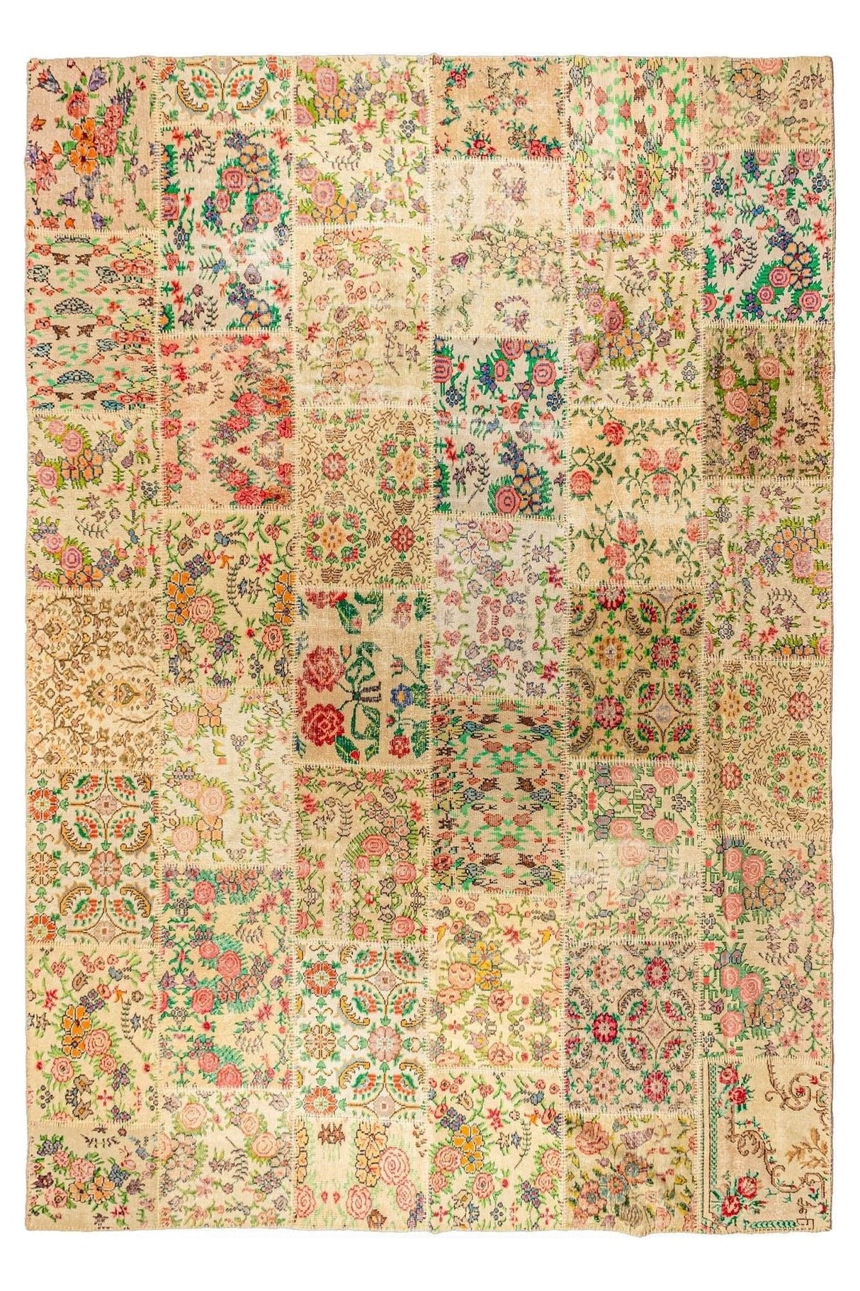 #Turkish_Carpets_Rugs# #Modern_Carpets# #Abrash_Carpets#Abrash-Bahrain-1074-295X398
