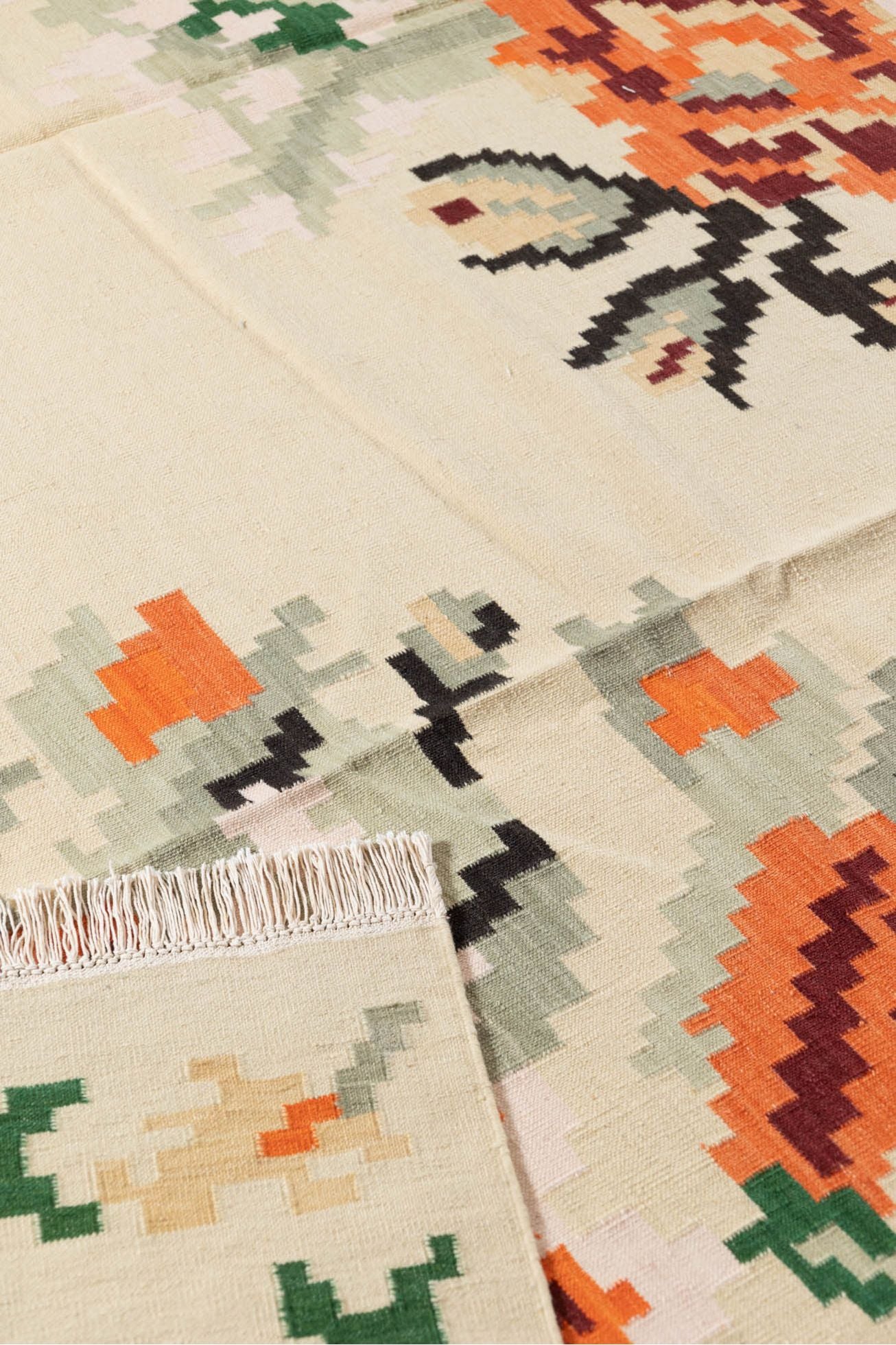 #Turkish_Carpets_Rugs# #Modern_Carpets# #Abrash_Carpets#Alenna156-300X500