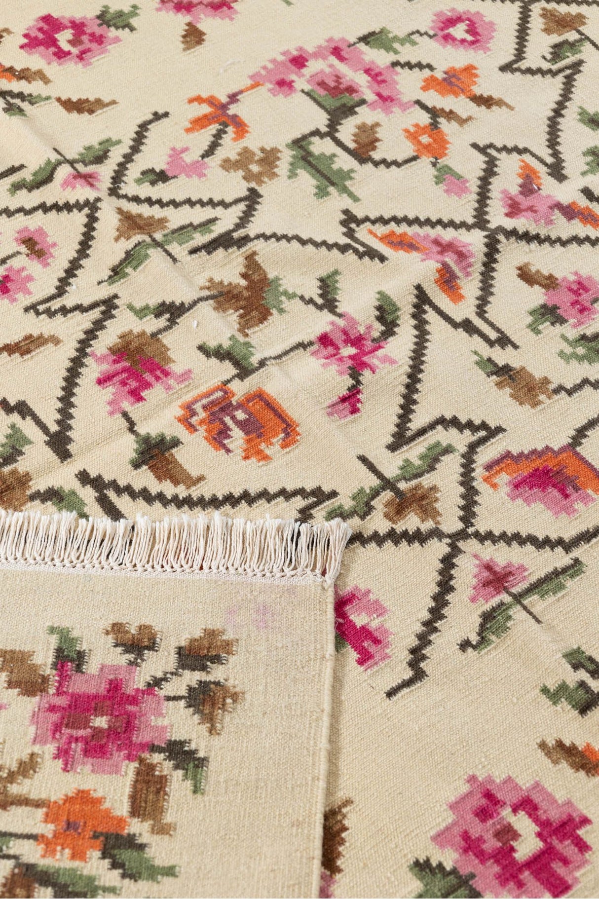 #Turkish_Carpets_Rugs# #Modern_Carpets# #Abrash_Carpets#Alenna205-120X180
