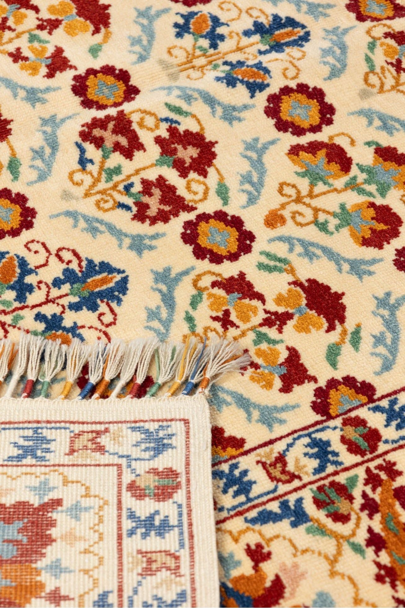 #Turkish_Carpets_Rugs# #Modern_Carpets# #Abrash_Carpets#Bahrain922-173X232