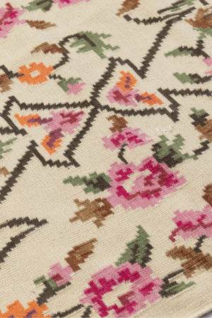 #Turkish_Carpets_Rugs# #Modern_Carpets# #Abrash_Carpets#Floral-Kilim-04-White-80X300