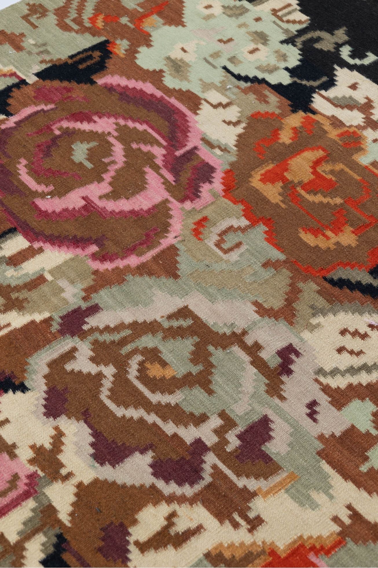 #Turkish_Carpets_Rugs# #Modern_Carpets# #Abrash_Carpets#Floral-Kilim-05-Grey-120X180