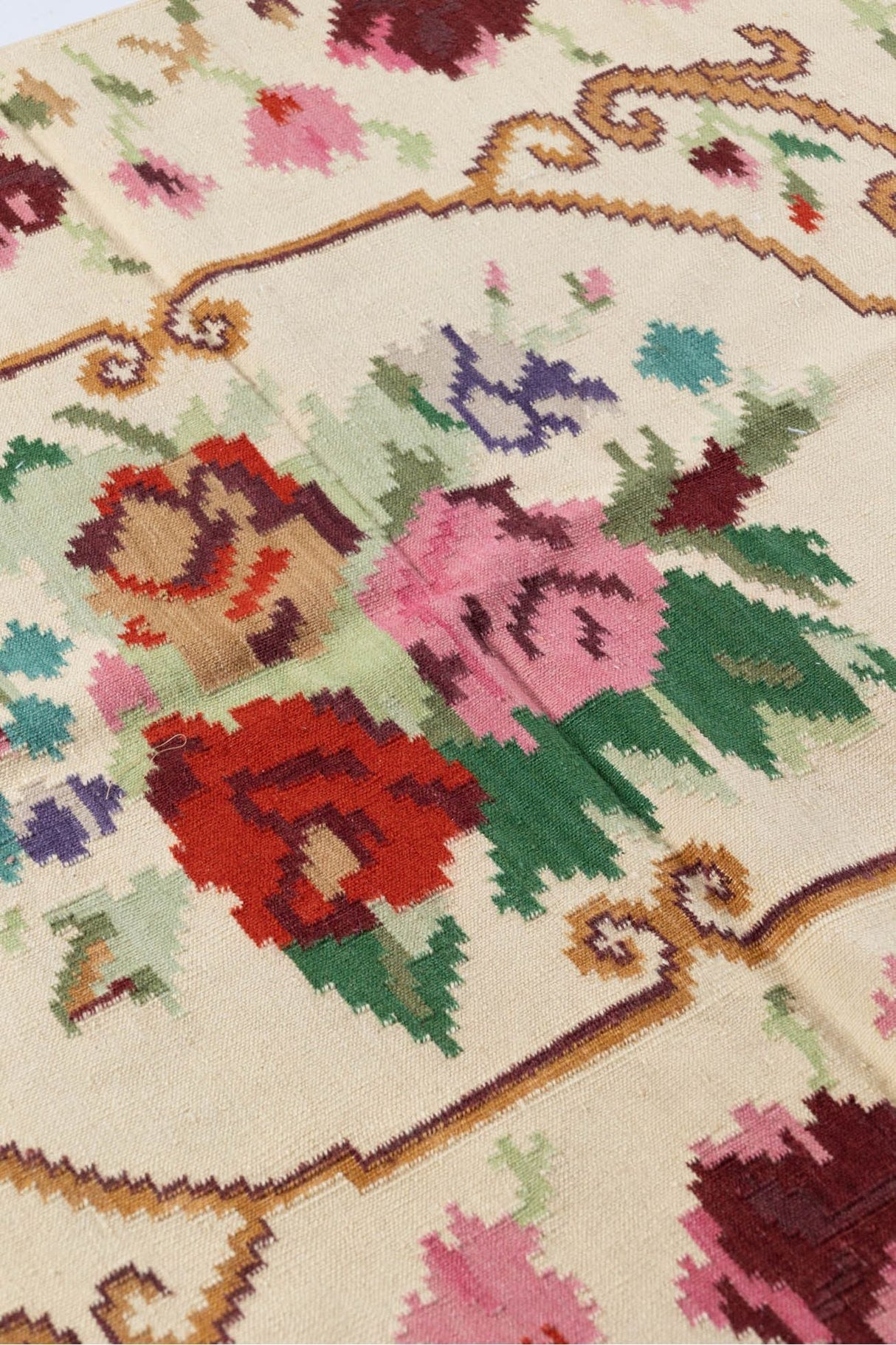 #Turkish_Carpets_Rugs# #Modern_Carpets# #Abrash_Carpets#Floral-Kilim-34-002-White-120X180