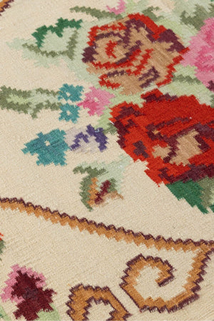 #Turkish_Carpets_Rugs# #Modern_Carpets# #Abrash_Carpets#Floral-Kilim-34-002-White-80X200