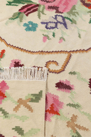 #Turkish_Carpets_Rugs# #Modern_Carpets# #Abrash_Carpets#Floral-Kilim-34-White-002-200X300