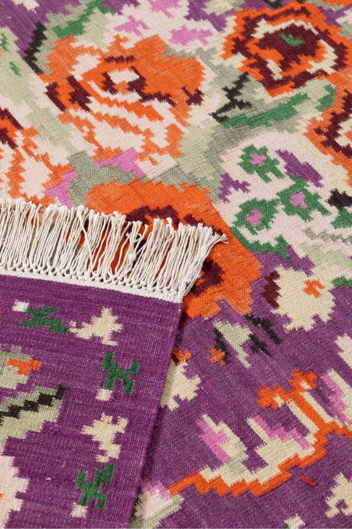 #Turkish_Carpets_Rugs# #Modern_Carpets# #Abrash_Carpets#Floral-Kilim-7242-002-Purple-90X150