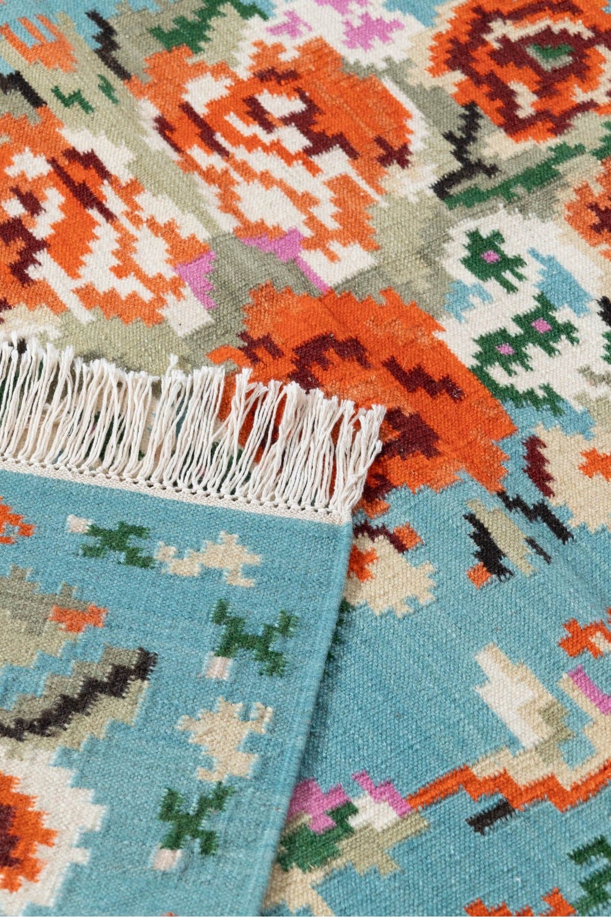 #Turkish_Carpets_Rugs# #Modern_Carpets# #Abrash_Carpets#Floral-Kilim-7242-Turquoise-002-90X150