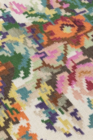 #Turkish_Carpets_Rugs# #Modern_Carpets# #Abrash_Carpets#Floral-Kilim-7244-002-White-80X300