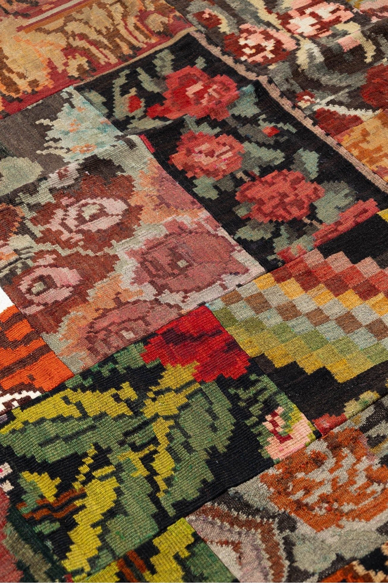 #Turkish_Carpets_Rugs# #Modern_Carpets# #Abrash_Carpets#Mp016-170X240