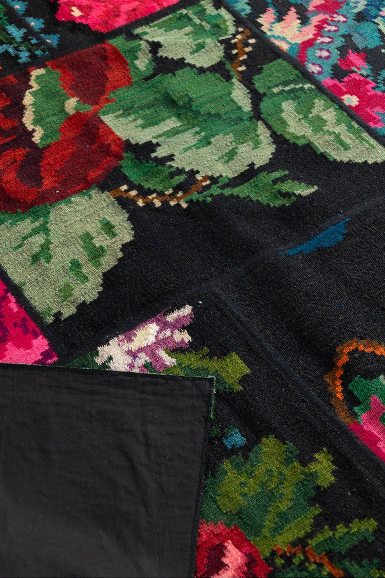 #Turkish_Carpets_Rugs# #Modern_Carpets# #Abrash_Carpets#Qatar203-202X302