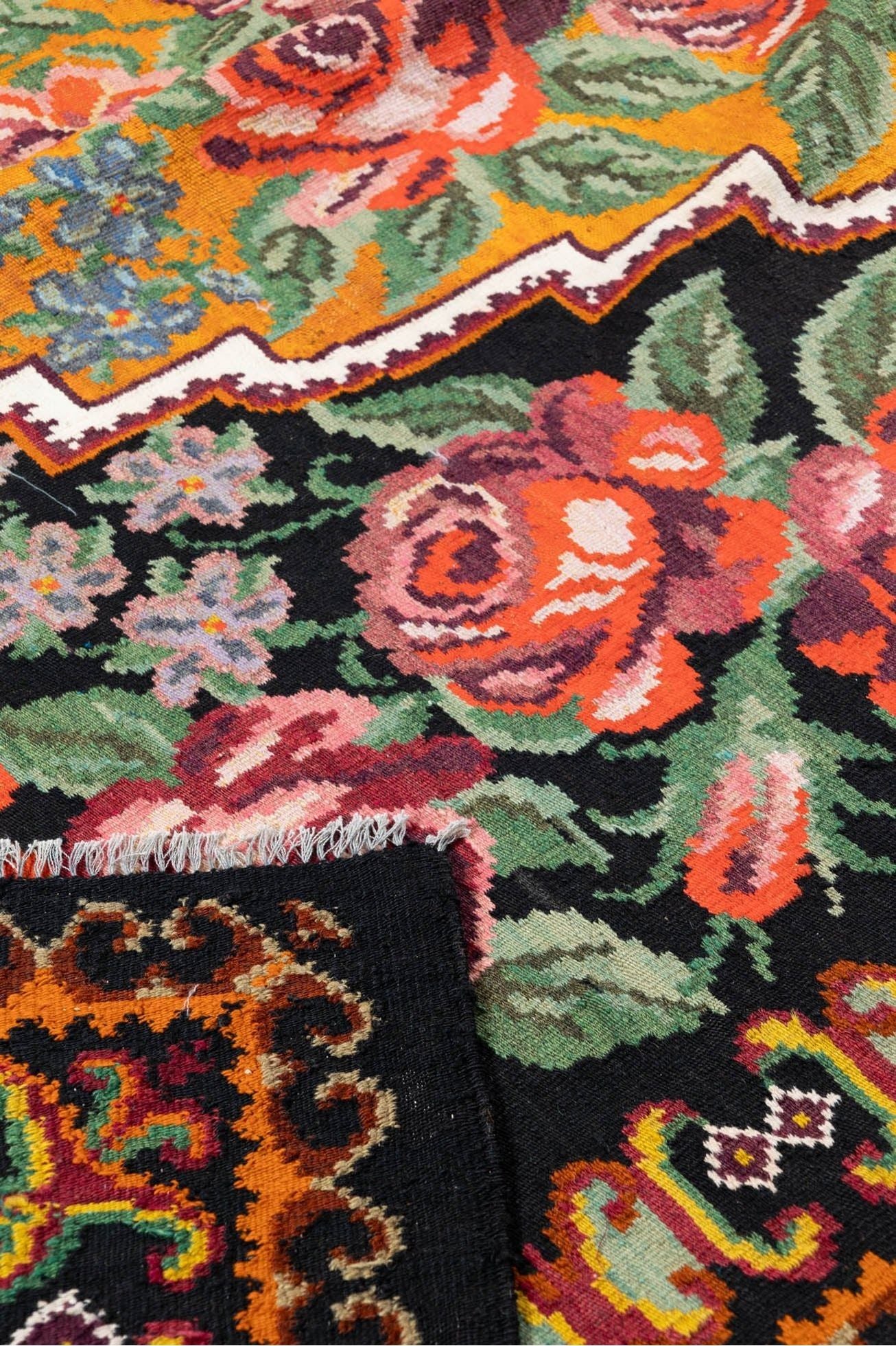 #Turkish_Carpets_Rugs# #Modern_Carpets# #Abrash_Carpets#Qatar28-215X322