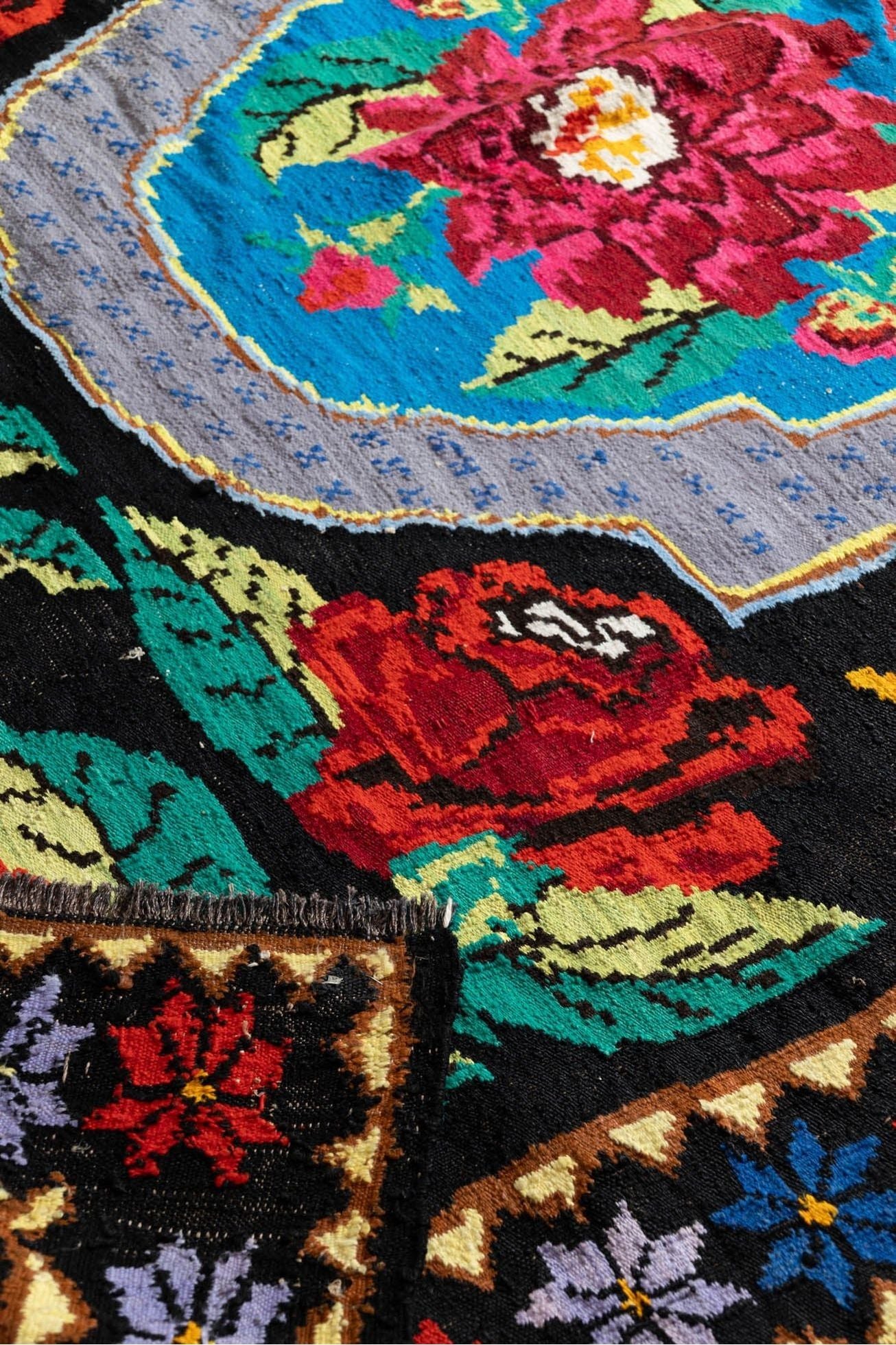 #Turkish_Carpets_Rugs# #Modern_Carpets# #Abrash_Carpets#Qatar407-199X276