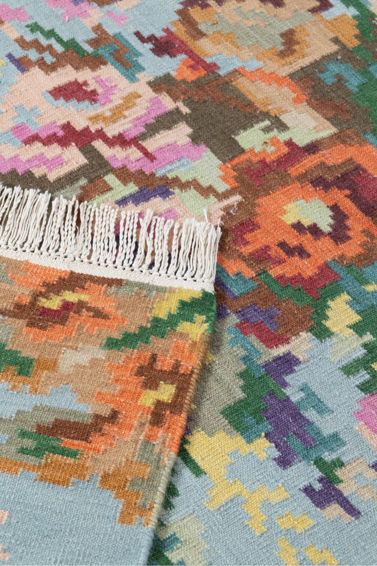 #Turkish_Carpets_Rugs# #Modern_Carpets# #Abrash_Carpets#Rose-Kilim-009-66X300