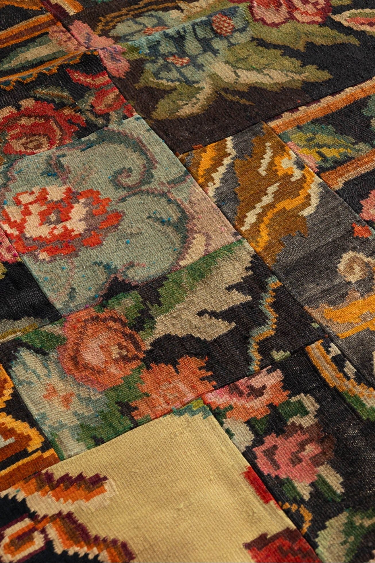 #Turkish_Carpets_Rugs# #Modern_Carpets# #Abrash_Carpets#Turkl071600069-205X295