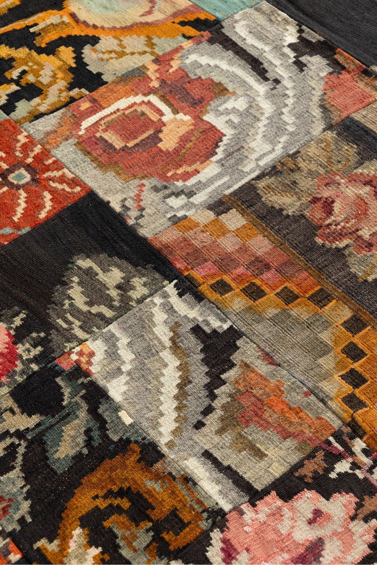 #Turkish_Carpets_Rugs# #Modern_Carpets# #Abrash_Carpets#Turkl071600075-205X298